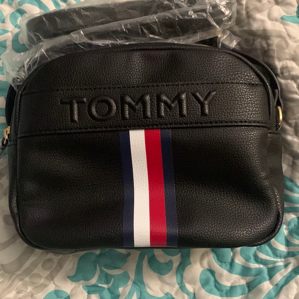 Tommy Hilfiger Black Crossbody